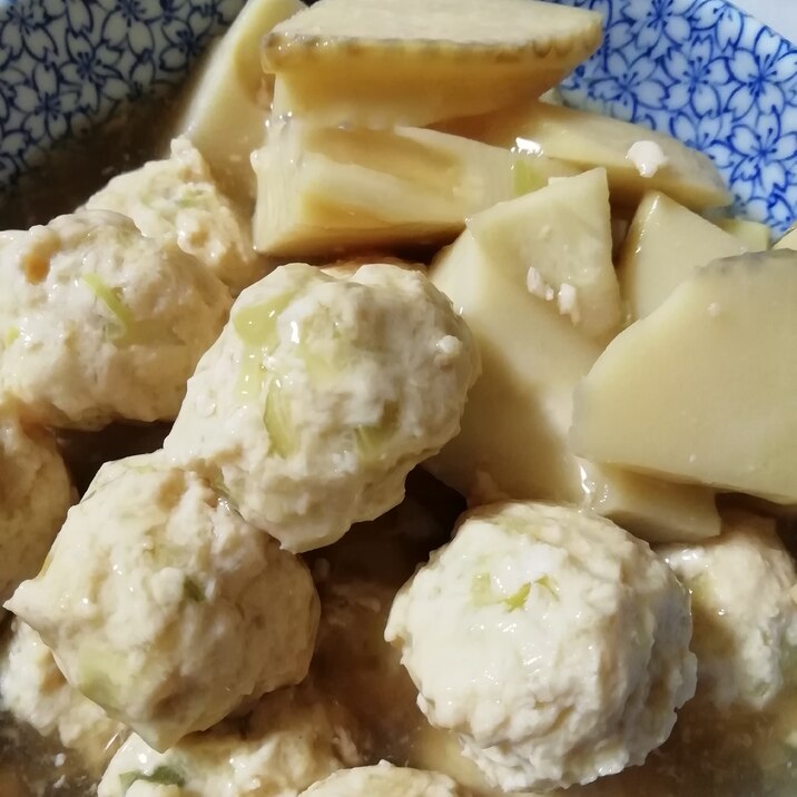 たけのこと鶏団子の煮物